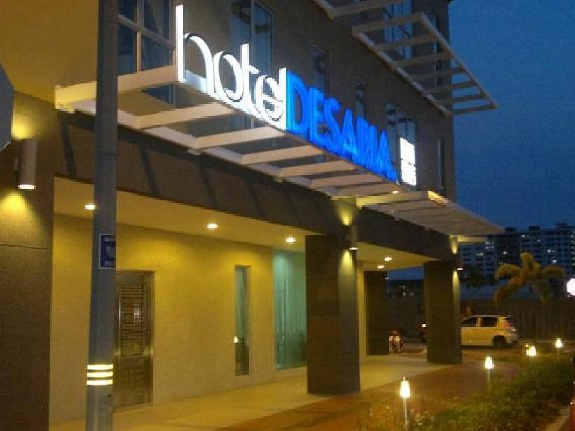 Hotel Desaria Petaling Jaya Exteriör bild